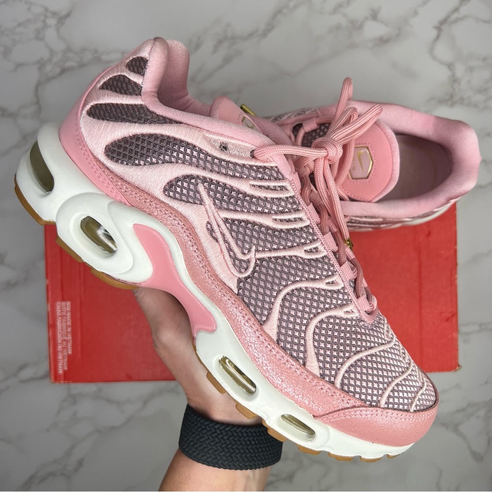 Nike Air Max Plus ‘Goddess Night Out’ 👑 - Picture 2 of 16